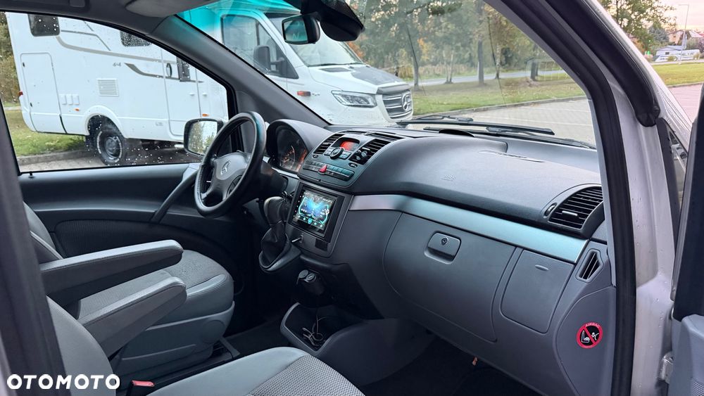 Mercedes-Benz Viano - 23
