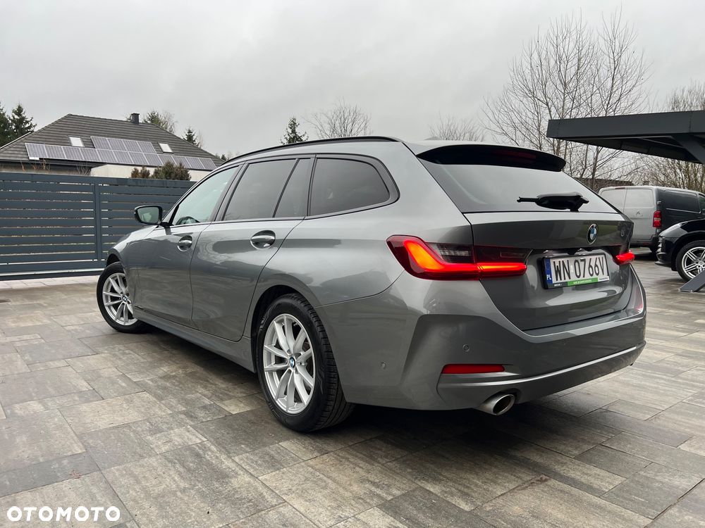 BMW Seria 3 318i - 7