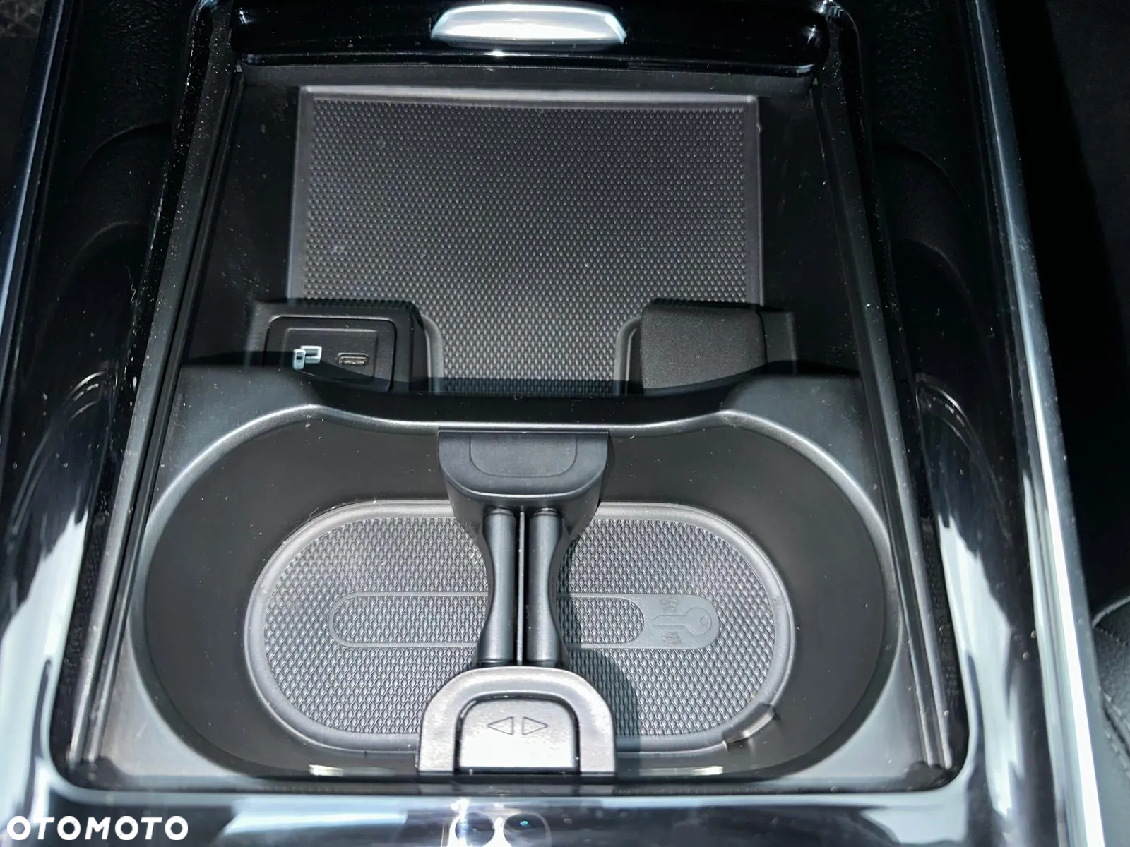 Mercedes-Benz Klasa B 180 d 8G-DCT - 20