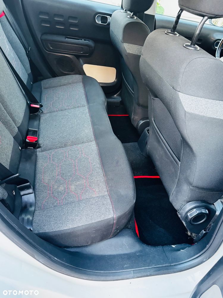 Citroën C3 Pure Tech (VTi) 82 Exclusive - 17