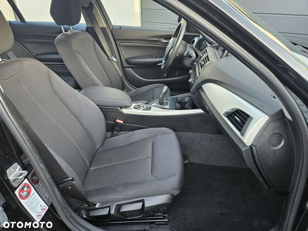 BMW Seria 1 116i Sport Line - 31