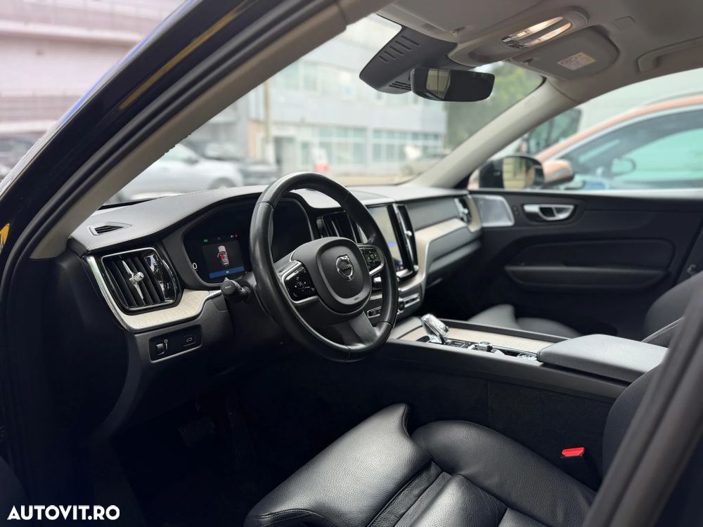 Volvo XC 60 B4 MHEV AT8 AWD Inscription - 3