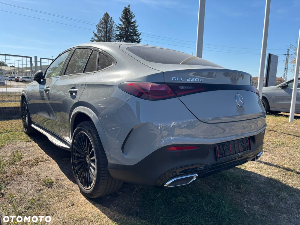 Mercedes-Benz GLC 220 d 4Matic 9G-TRONIC Edition AMG Line - 3