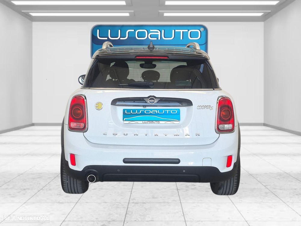 MINI Countryman Cooper SE ALL4 Auto - 7