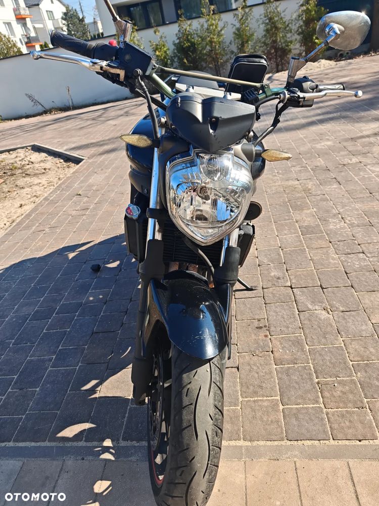Yamaha FZ6 - 4