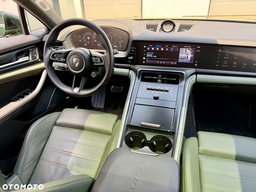 Porsche Panamera Turbo E-Hybrid PHEV - 7