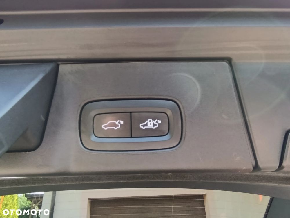 Volvo V90 B4 D Plus Bright - 33