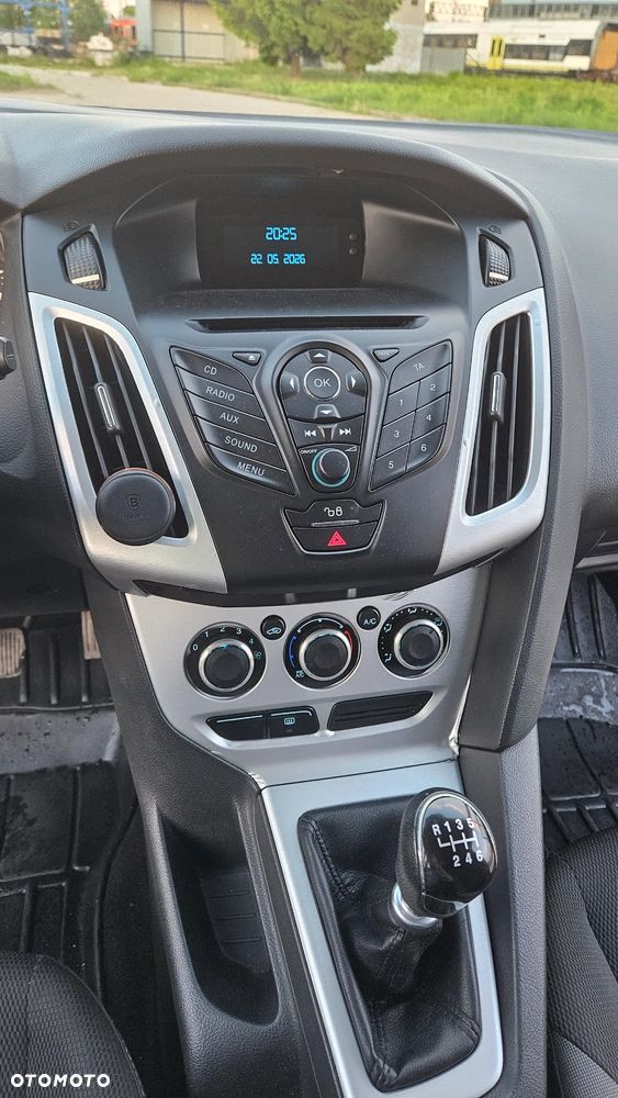 Ford Focus 1.6 TDCi Ambiente - 12