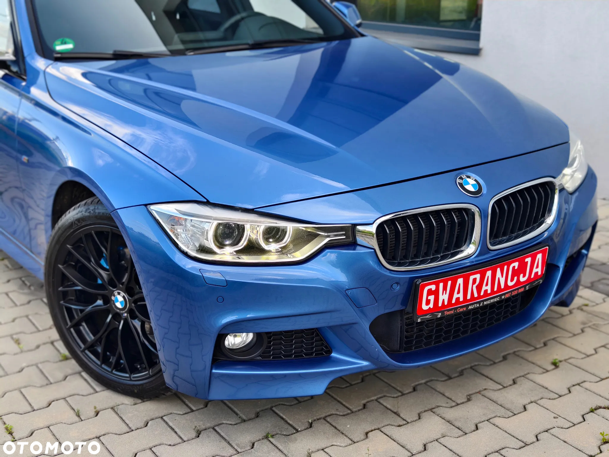 BMW Seria 3 318d Touring Blue Performance - 28