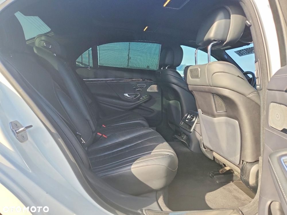 Mercedes-Benz Klasa S 560 9G-TRONIC - 11