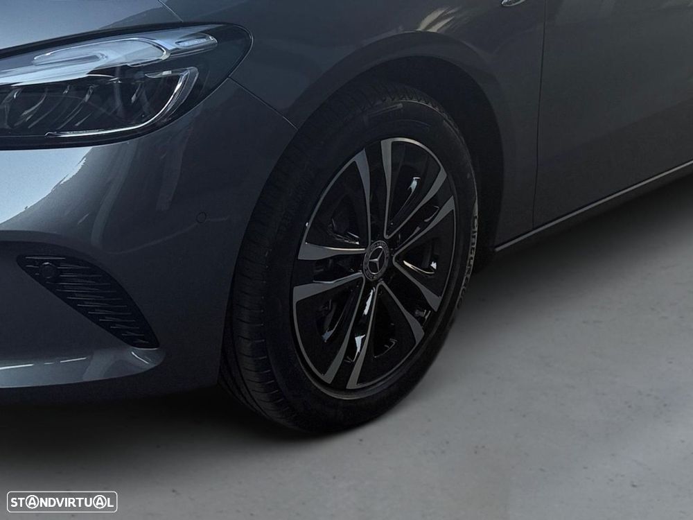 Mercedes-Benz B 250 e - 4