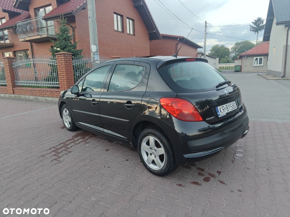 Peugeot 207 - 4
