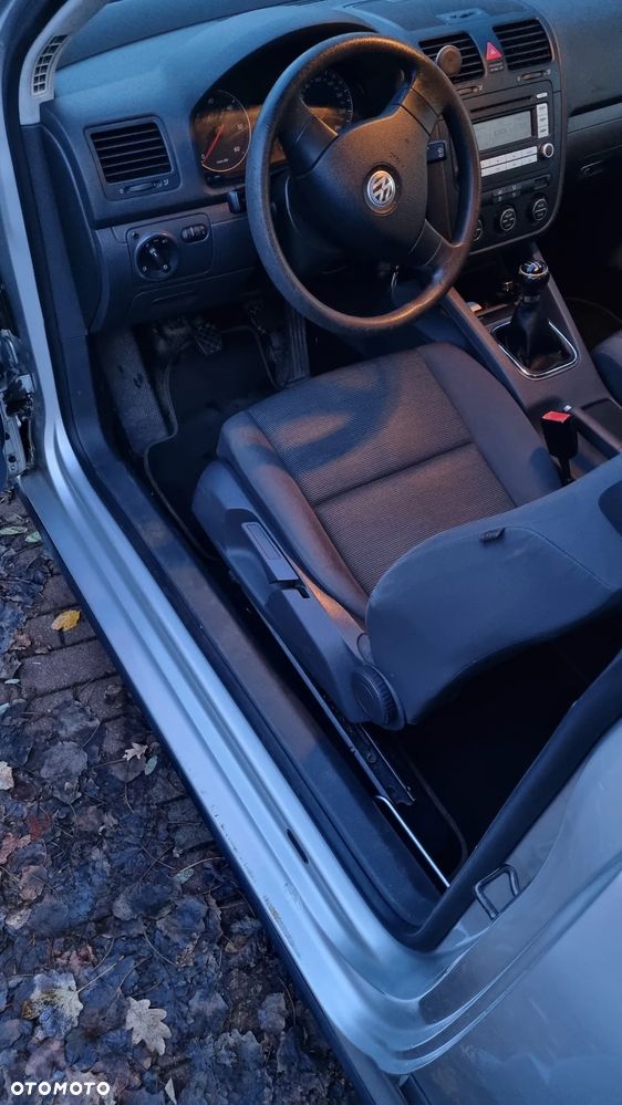 Volkswagen Golf 1.9 TDI Comfortline - 7