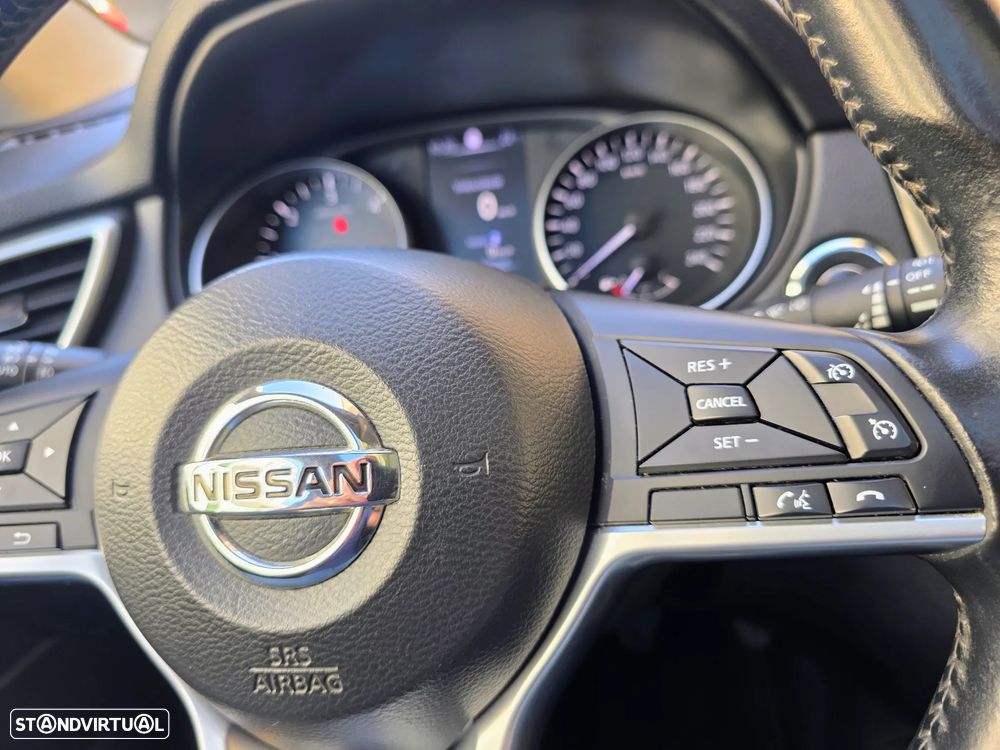 Nissan Qashqai 1.5 dCi N-Connecta Led - 39
