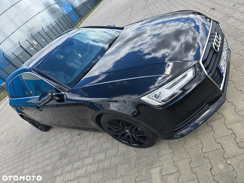 Audi A4 Avant 2.0 TDI - 26