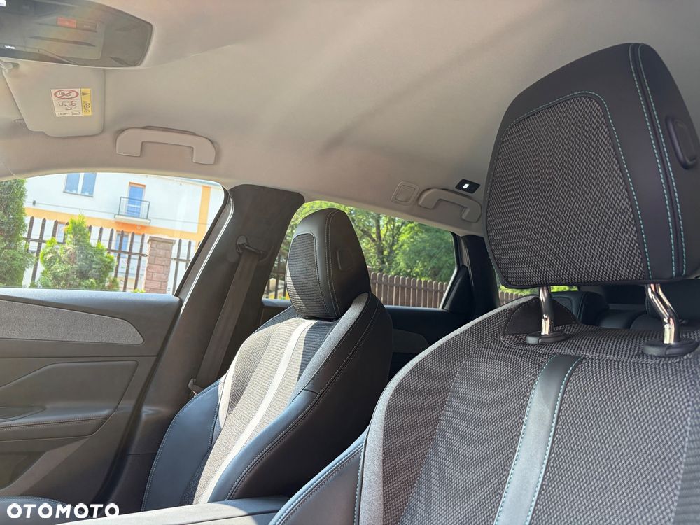 Peugeot 308 1.5 BlueHDi Allure S&S EAT8 - 19