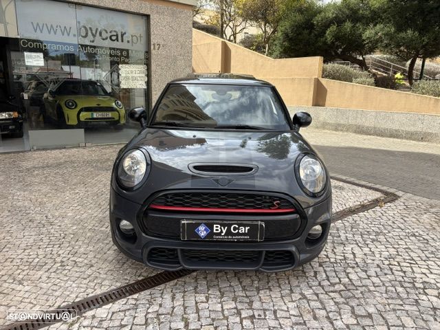 MINI 3 Portas