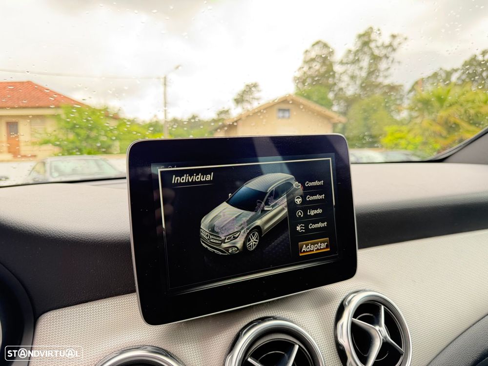 Mercedes-Benz GLA 180 d Style - 16