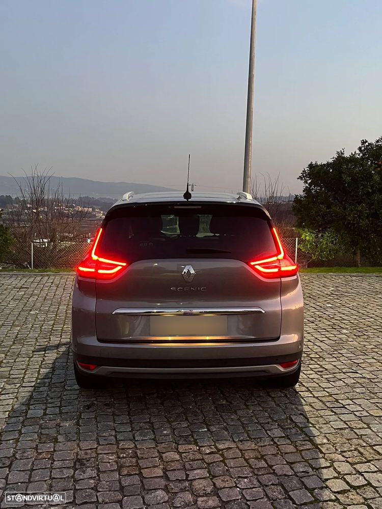 Renault Grand Scénic - 12