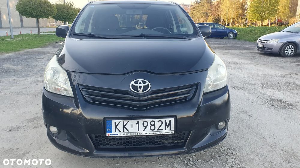 Toyota Verso 2.0 D-4D Executive - 15