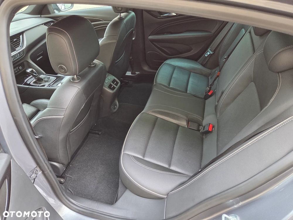 Opel Insignia 2.0 4x4 Ultimate Exclusive - 15