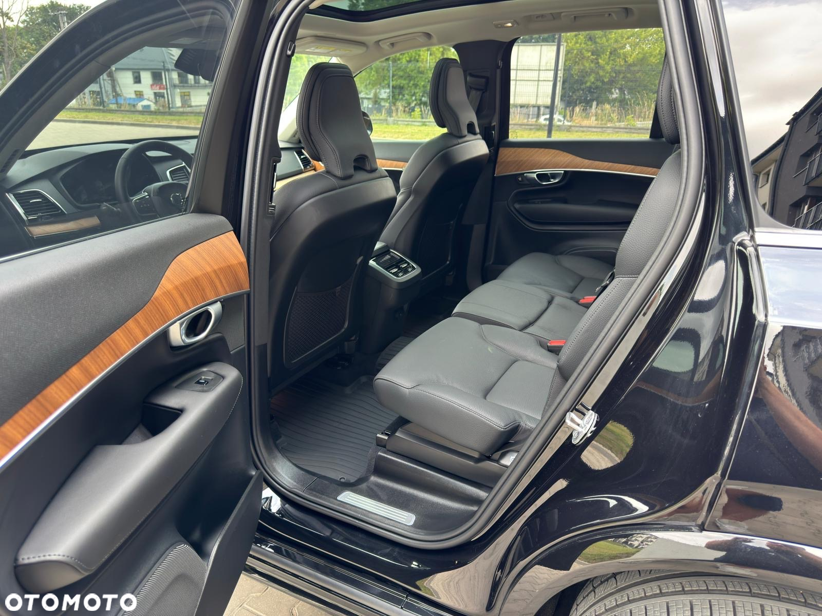 Volvo XC 90 T5 AWD Momentum Pro 7os - 15