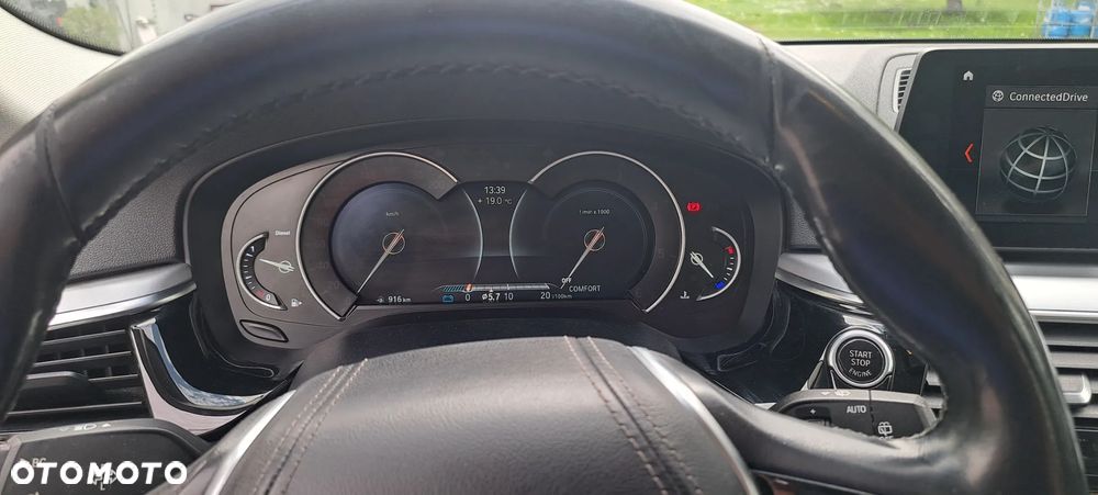 BMW Seria 5 520d Luxury Line - 13