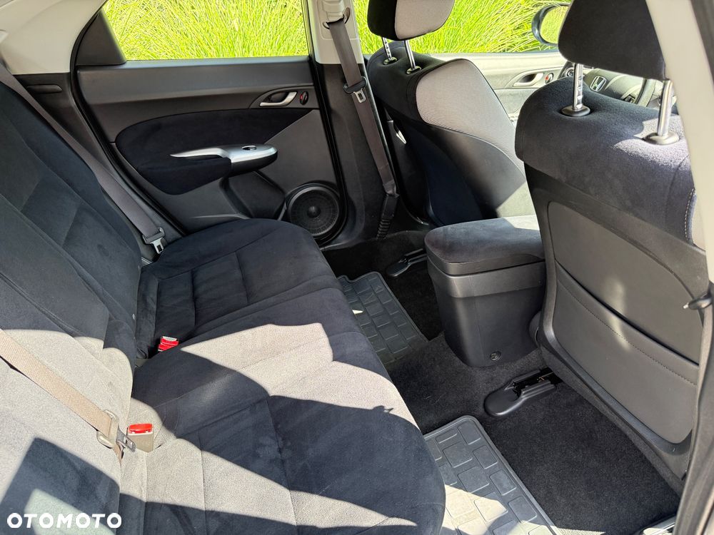 Honda Civic 1.8 Comfort - 29