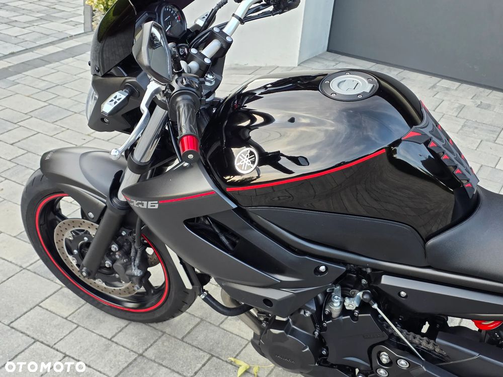 Yamaha XJ - 25