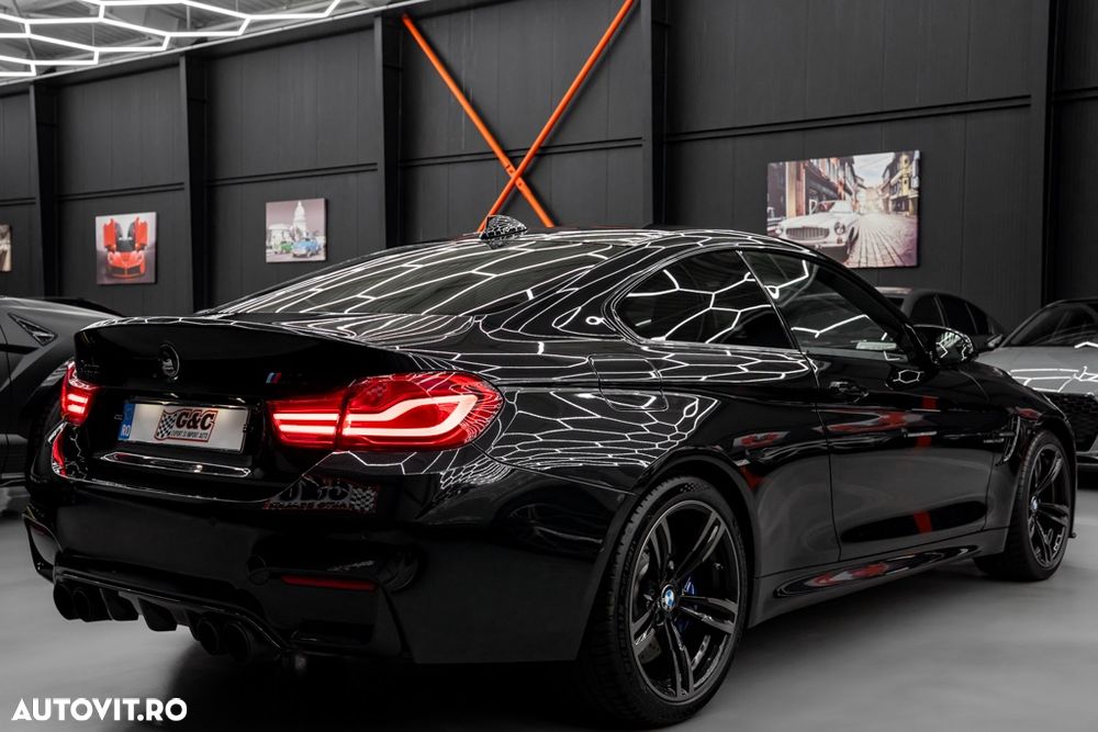 BMW M4 Coupe - 26