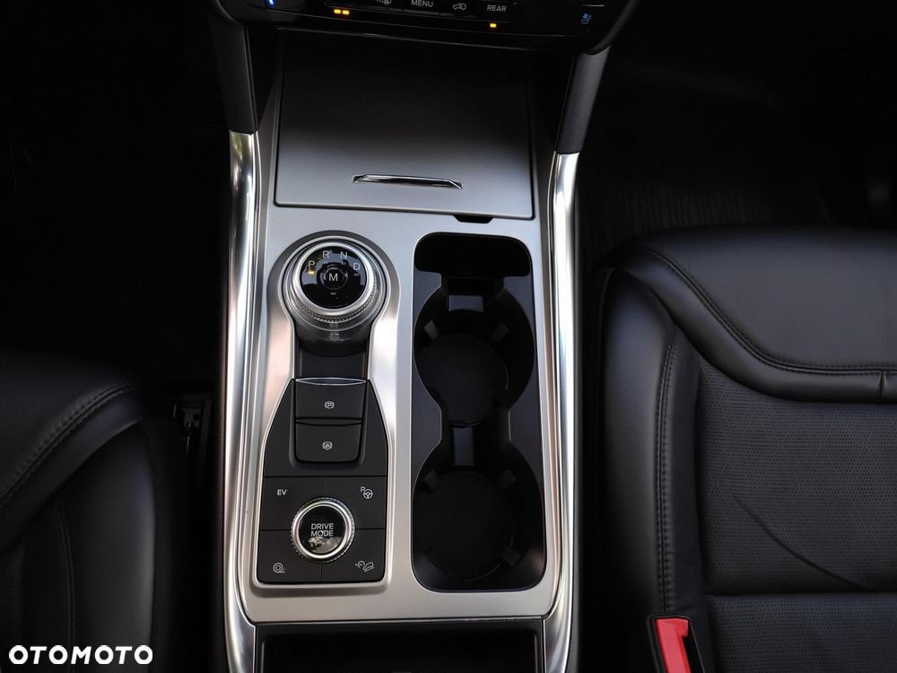 Ford Explorer 3.0 EcoBoost PHEV 4WD Platinum - 24