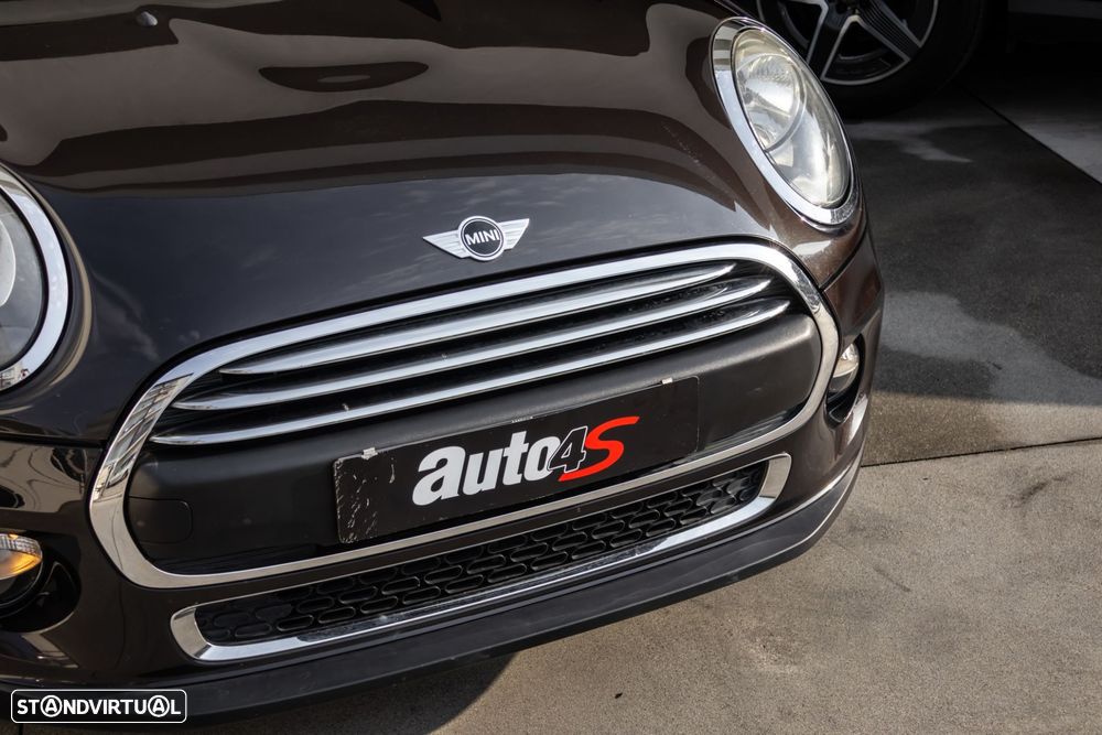 MINI 5 Portas One D - 10