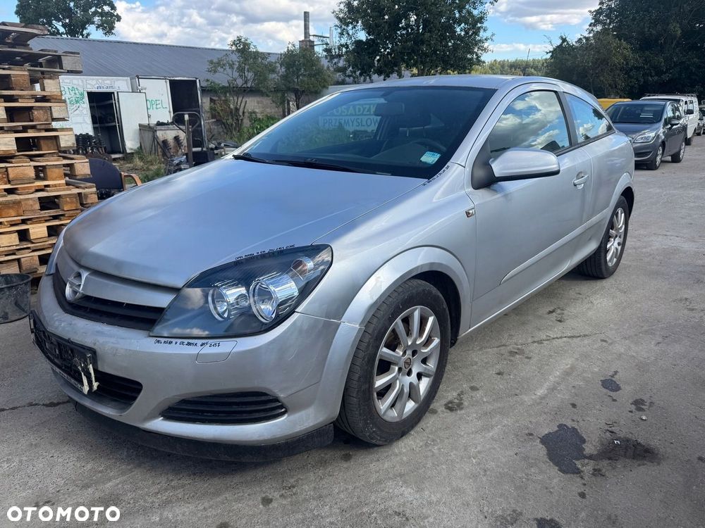OPEL ASTRA H GTC LAMPA PRAWA TYLNA PRAWY TYŁ - 13