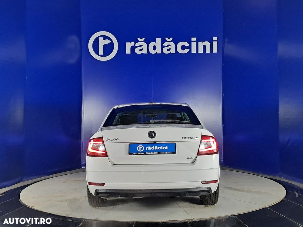 Skoda Octavia - 4
