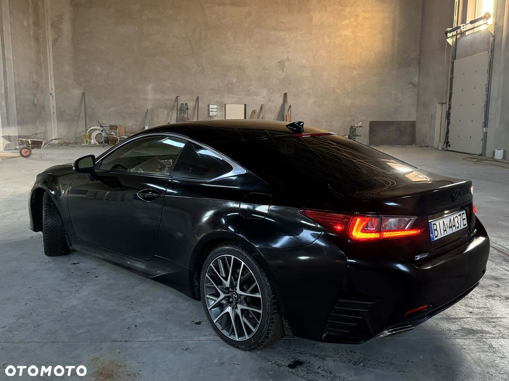 Lexus RC - 17