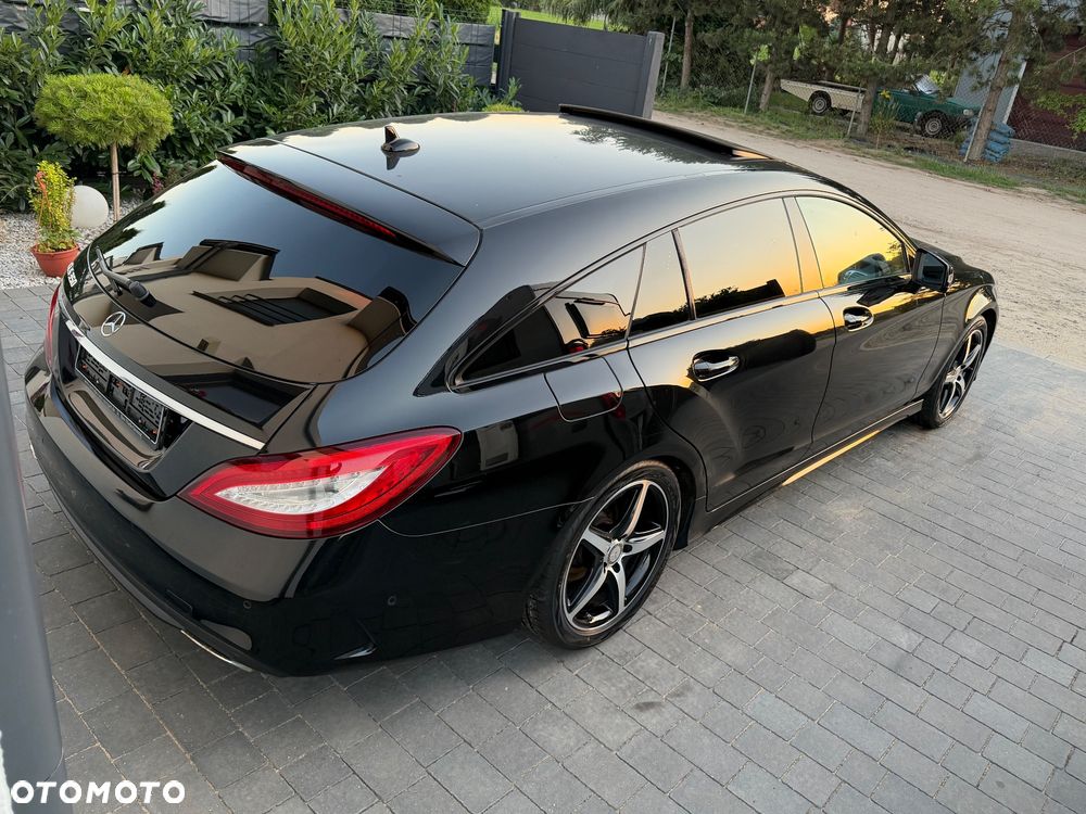 Mercedes-Benz CLS 350 d 4Matic 9G-TRONIC Final Edition - 17
