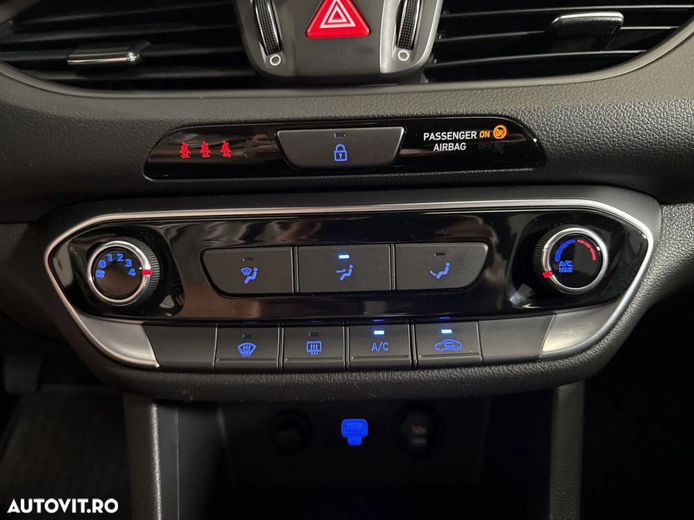 Hyundai i30 - 18