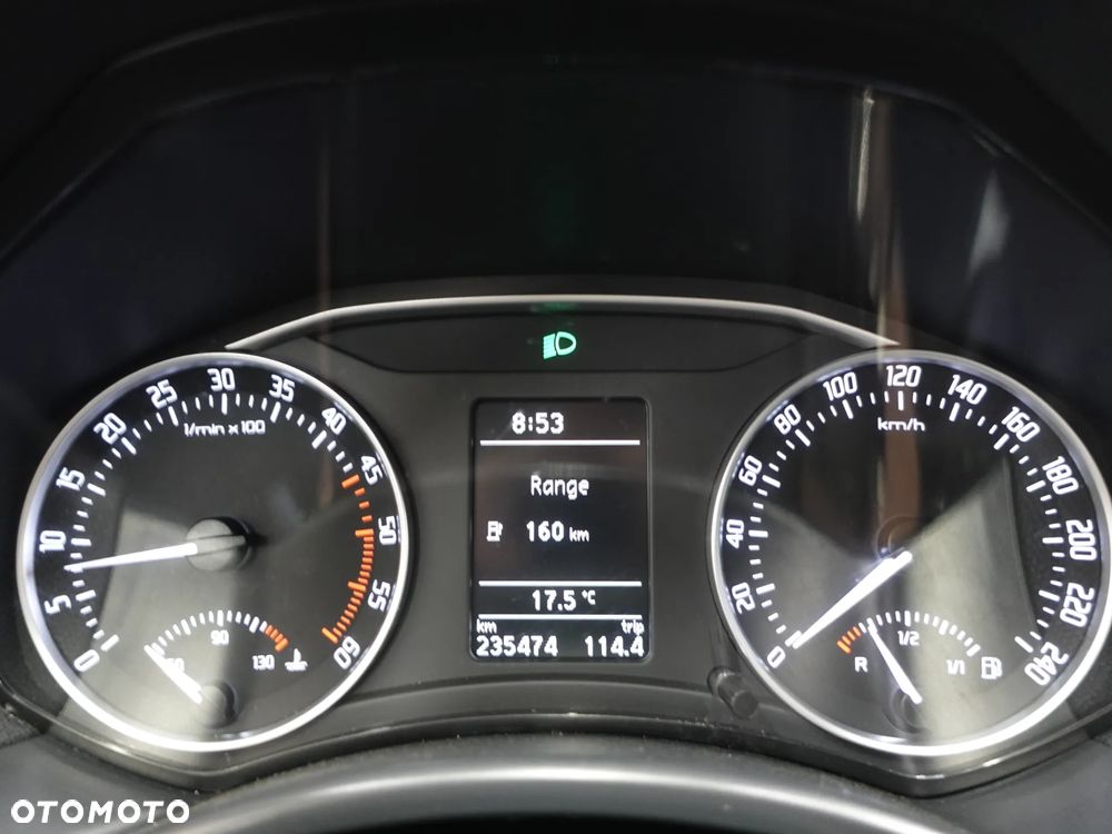 Skoda Octavia 1.6 TDI DPF Classic - 38