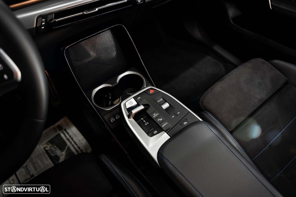 BMW X1 xDrive25e Pack Desportivo M - 16