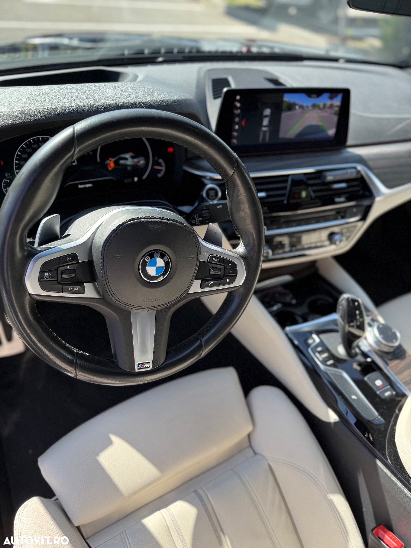 BMW Seria 5 520d xDrive AT - 3