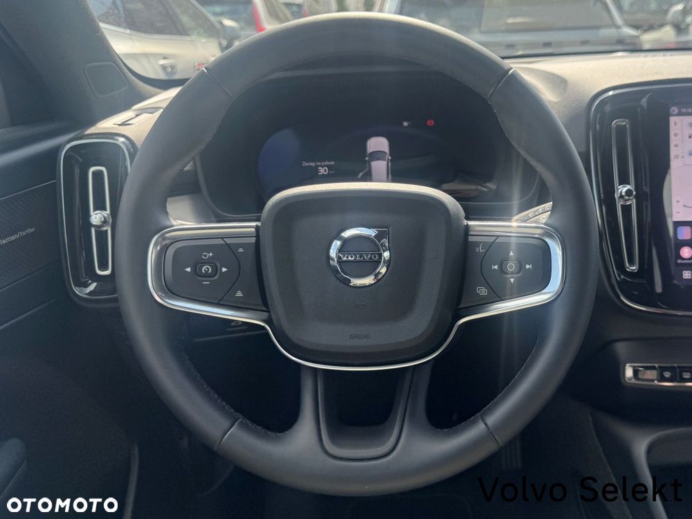 Volvo XC 40 - 27