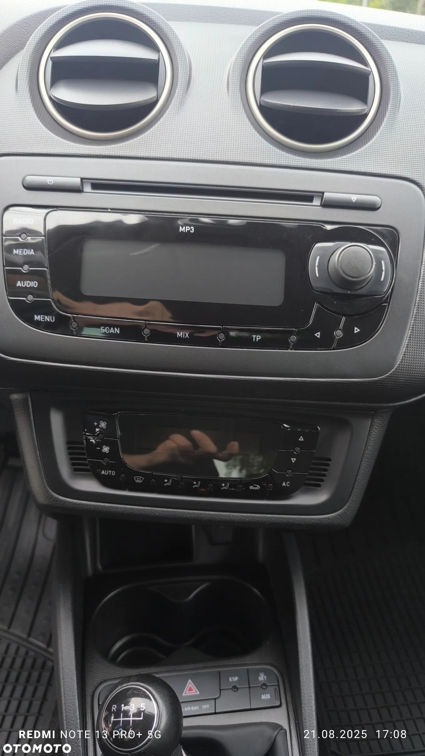 Seat Ibiza 1.4 16V Sport - 30