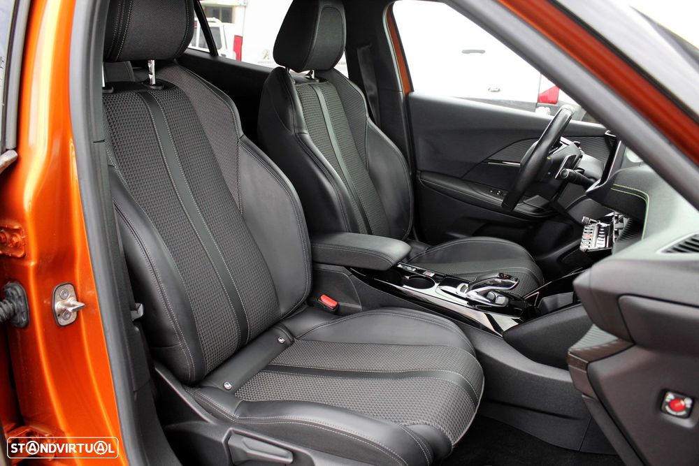Peugeot 2008 1.5 BlueHDi GT Pack EAT8 - 23