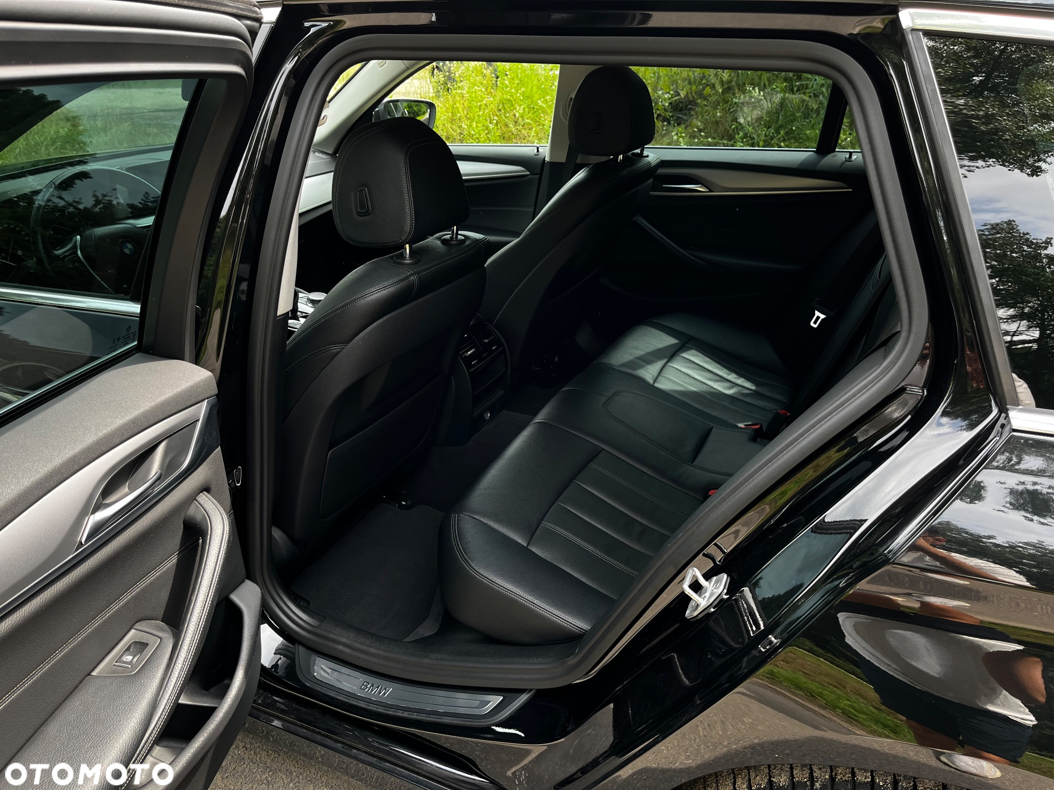 BMW Seria 5 520d Luxury Line sport - 9