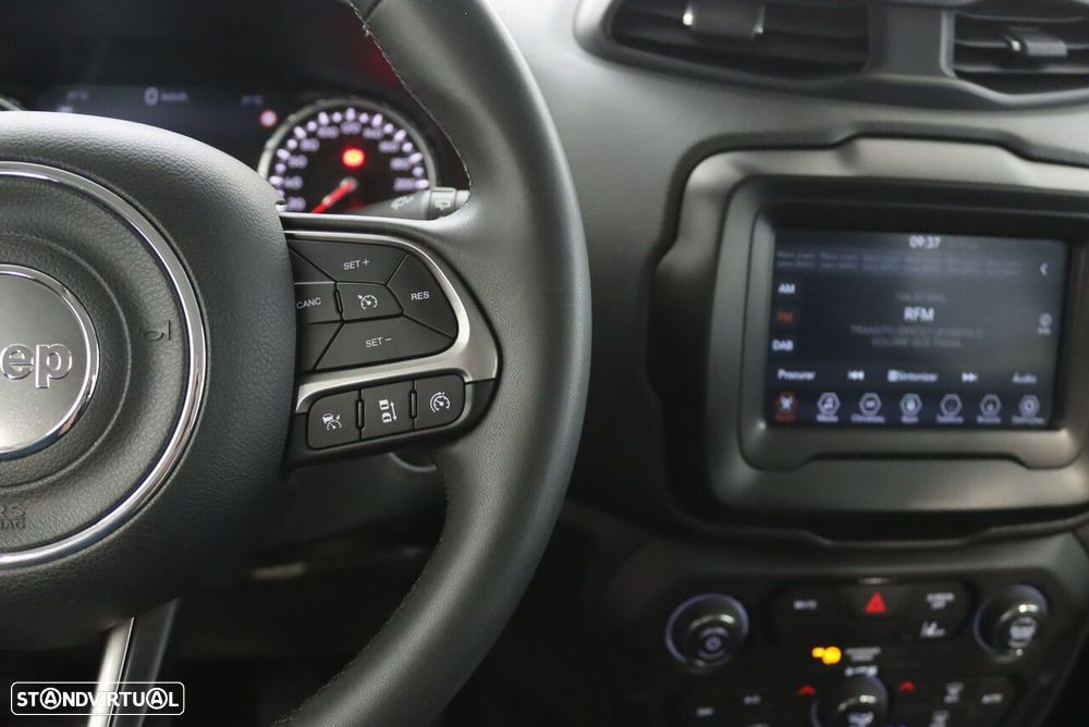 Jeep Renegade 1.0 T Limited - 12