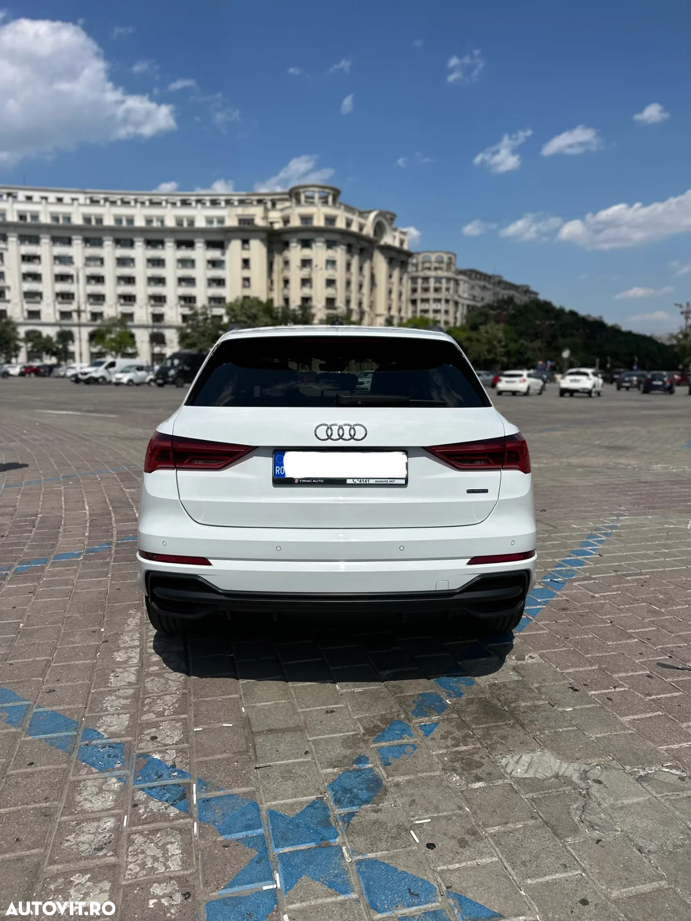 Audi Q3 2.0 40 TFSI S tronic quattro - 8