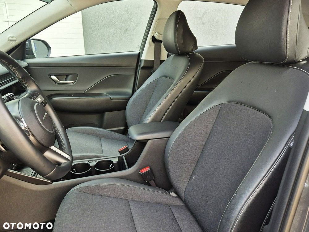 Hyundai Kona 1.6 GDI Hybrid Executive DCT - 11