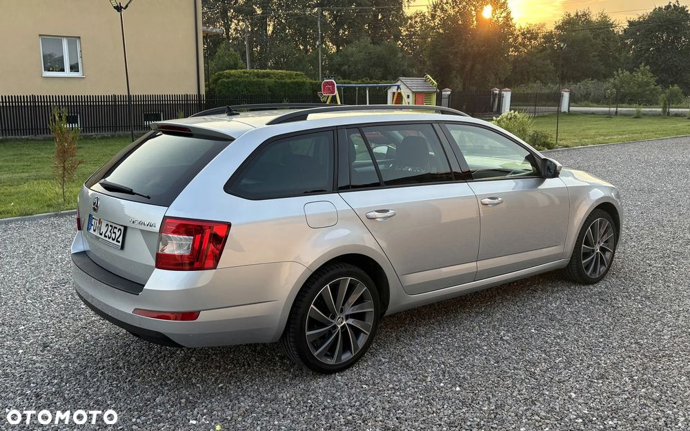 Skoda Octavia 2.0 TDI Sport Edition - 11