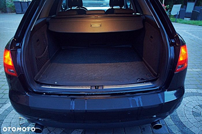 Audi A4 Avant 2.0 T FSI quattro tiptronic - 28