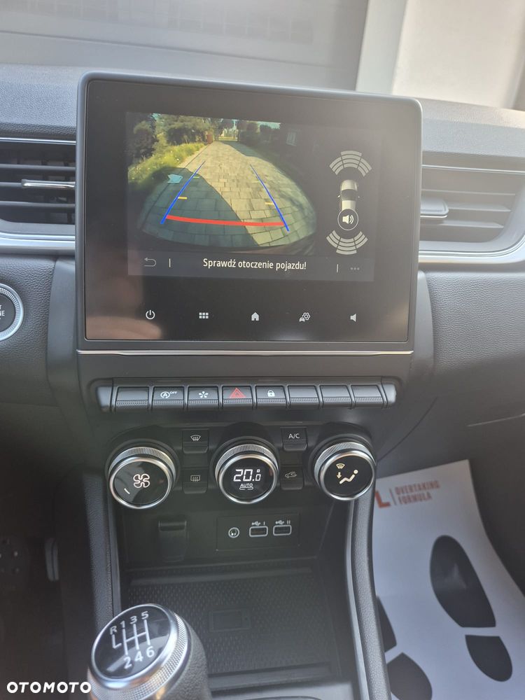 Renault Captur - 12